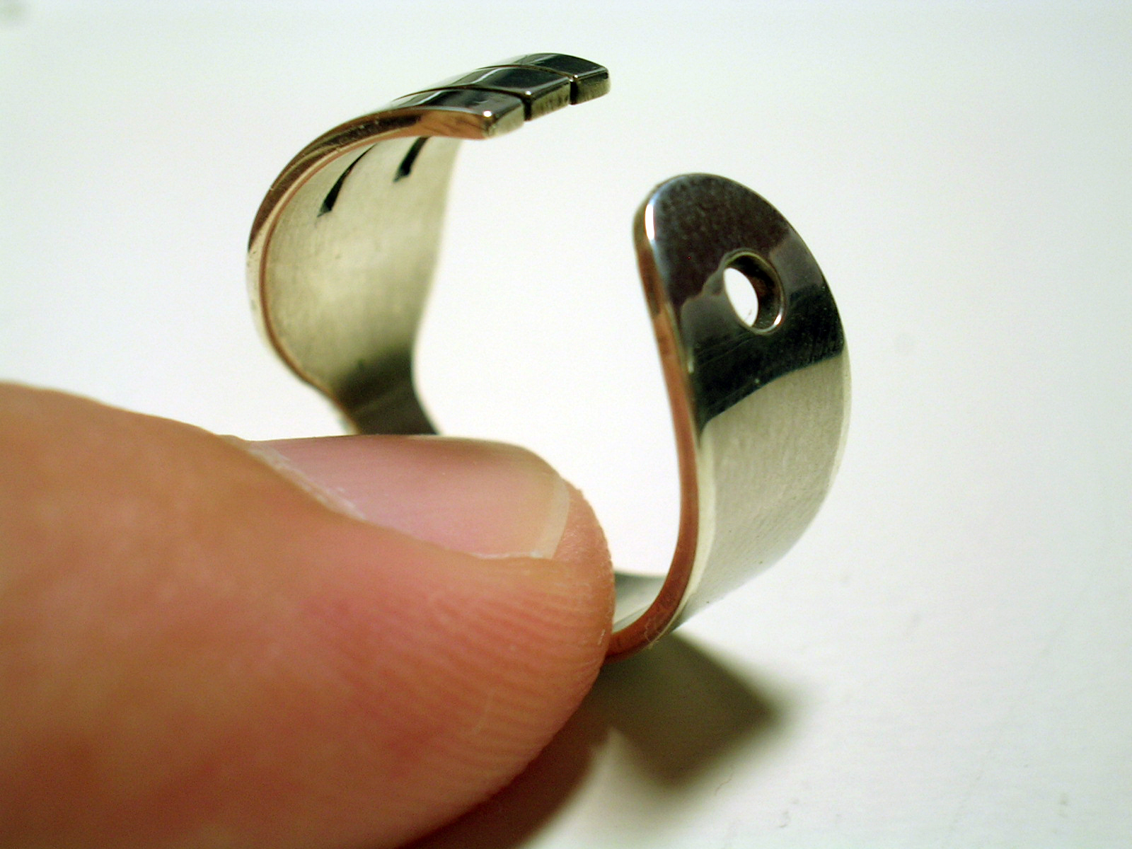 Contemporary Jewelry Design | © Alberto Leonardo | Designer