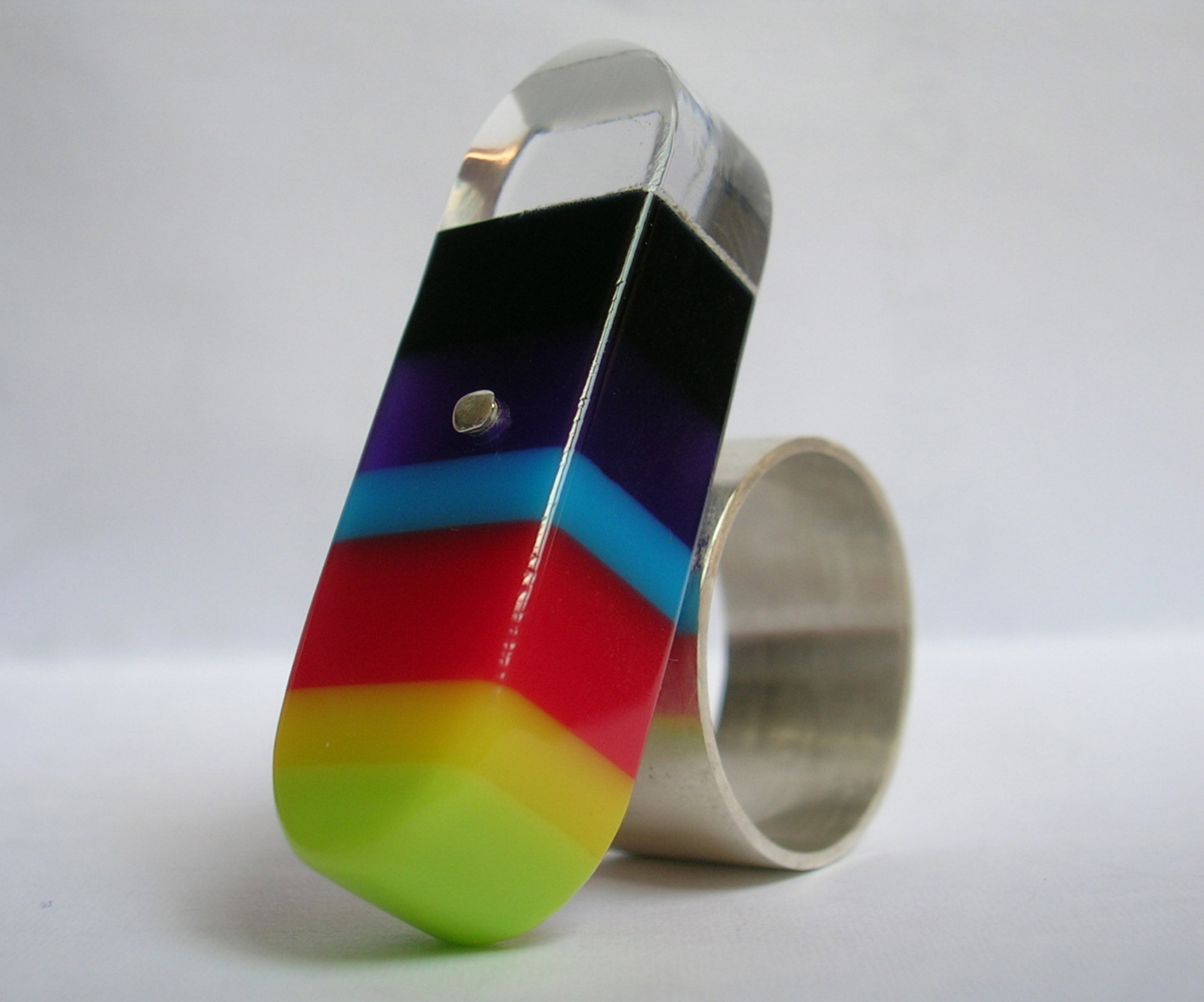 Contemporary Jewelry Design | © Alberto Leonardo | Designer